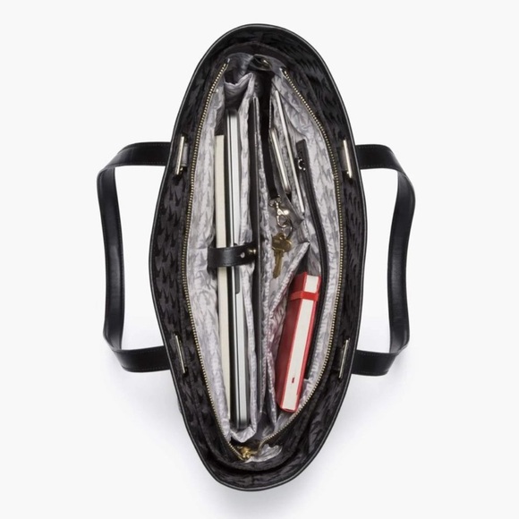 Lo & Sons Black Saffiano 15” Seville Tote with gold hardware and extra NEW shell - Picture 2 of 16